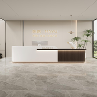 Bureau de réception moderne en bois avec façade en pierre et éclairage LED, pour salons de beauté, bureaux, hôpitaux, hôtels et écoles. Mobilier de bureau.