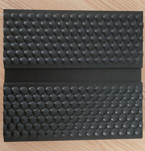 Nouveaux tapis en caoutchouc à motifs pour <span class=keywords><strong>vaches</strong></span>, protection du sol <span class=keywords><strong>des</strong></span> foyers et <span class=keywords><strong>des</strong></span> fumiers, revêtement de sol en caoutchouc pour fermes laitières - Product Image 4