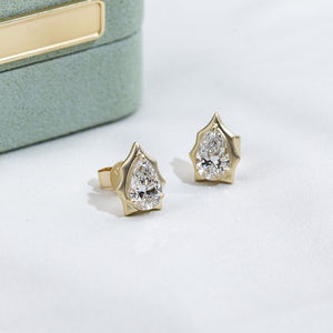 ต่างหูเพชรทองคำ 9K สีเหลือง รุ่น MSE-873 ของ Messi Jewelry สำหรับผู้หญิง - Product Image 4