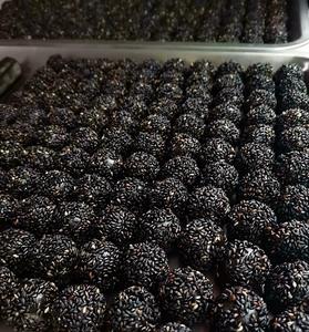 Factory Direct Polygon atum Schwarze Sesam pille 30 Stück/300g Neun dampfende Trocknung für die Pflege der Haar vitalität - Product Image 4