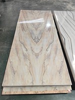 Panneau mural SPC personnalisé feuille de marbre UV brillant blanc neige type de marbre feuilles de PVC baguette Marmor plaque de panneau de PVC