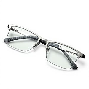 <span class=keywords><strong>Gafas</strong></span> de <span class=keywords><strong>Lectura</strong></span> con Lentes Transparentes Anti-Luz Azul, Estilo Moderno, Plateadas, para Personas Mayores y de Mediana Edad, Unisex, Montura Metálica, Venta al Por Mayor - Product Image 1