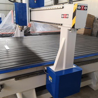 Routeur CNC pour la fabrication de portes, machine de découpe CNC pour portes en fibre de verre