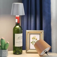 Lampe de table LED sans fil moderne, flexible et réglable, de haute qualité, respectueuse de l'environnement, pour la protection des yeux, avec commande tactile et intensité réglable USB