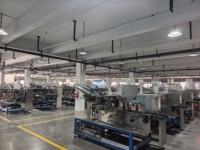 Machine d'emballage automatique à colle thermofusible de grande capacité personnalisée pour lentilles de contact avec haute précision