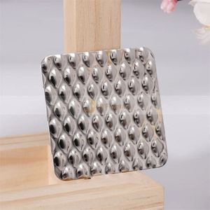 Placa de Acero Inoxidable Espejo 8K con Patrón de Diamantes Antideslizante LL248 316L 304 201, Acabado PVD Dorado, con Servicios de Corte y Soldadura - Product Image 4