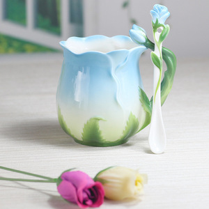 Tazas <span class=keywords><strong>de</strong></span> Café y Té Clásicas <span class=keywords><strong>de</strong></span> Porcelana China con Flores 3D y Cuchara Decorativa con Rosas, Taza Ecológica para Camping, Regalo para el Día <span class=keywords><strong>de</strong></span> <span class=keywords><strong>la</strong></span> <span class=keywords><strong>Madre</strong></span> - Product Image 4