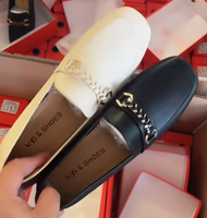 Nouvelle Collection 2027 – Mocassins Femme Décontractés en Cuir Microfibre Respirant à Semelle Souple avec Chaîne Métallique, Bout Carré, Style Old Money Chic Français