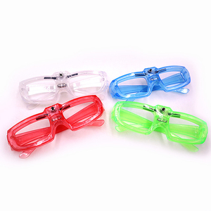 Phổ biến ưa thích dẫn phát sáng kính với hình dạng trái tim màn trập khung mới của Trung Quốc phong cách màu đỏ màu xanh màu xanh lá cây trắng bên hoạt động đám cưới - Product Image 5