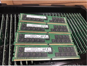 M393A8G40AB2-CWE หน่วยความจำเซิร์ฟเวอร์แบบ ECC Registered ขนาด 64GB DDR4-3200MHz PC4-3200 2Rx4 ของใหม่เอี่ยม - Product Image 2