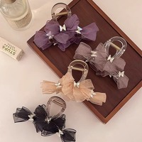 Barrette à cheveux pour femme 2025 Nouvelle mode Élégante Barrette requin avec strass pour l'arrière de la tête Épingle à cheveux de style coréen