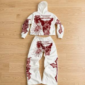 Conjunto Deportivo para Hombre con Sudadera Corta y Pantalones Anchos, Diseño Gráfico de Cruz de Ángel, Estilo Grunge Gótico Y2K, con Logotipo Personalizado, en Felpa de Algodón - Product Image 1