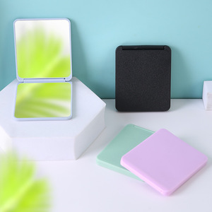 Espejo de Maquillaje Portátil Plegable Cuadrado con Tapa Abatible, Espejo de Belleza Esmerilado para Estudiantes - Product Image 4