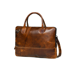 Bolso para Portátil de Cuero Genuino Estilo Ejecutivo, Hecho a Mano con Cuero 100% Puro, con Compartimento Dedicado para Portátil y Múltiples Compartimentos - Product Image 5