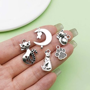Antique <b>Silver</b> Alloy Cat <b>Charms</b> Pendants For DIY Jewelry Making <b>Bracelet</b> Necklace Accessories Unisex Everyday Wear - Product Image 2