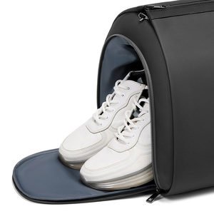 <span class=keywords><strong>Borsone</strong></span> da Viaggio <span class=keywords><strong>Pieghevole</strong></span> da Uomo All'ingrosso con Logo Personalizzato, Borsa Porta Abiti da Lavoro, Sport e Palestra per il Weekend - Product Image 3