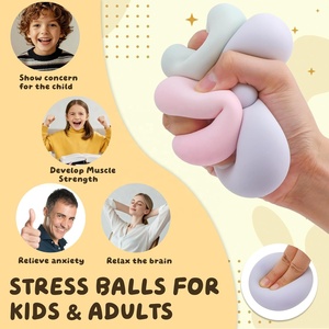 4 Pièces Jouets Sensoriels Anti-Stress en TPE, Balle Façonnable Portable à Presser, Jouets de Concentration pour Adultes, Cadeau de Festival - Product Image 4
