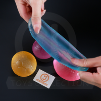 Jouets en capsule de 60 à 65 mm, balles de sport à presser, jouets en maltose moelleux et extensibles, jouets anti-stress au sucre pour enfants