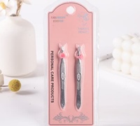 One Dollar Beauty K-50367-2 Ensemble de pinces à sourcils et de coupe-peaux en acier inoxydable en forme de cœur, portable, vente en gros, manuel et doux pour la peau, très demandé
