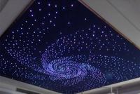 Schallabsorbierende Deckenplatte in Wolkenform mit Sternenhimmel-Effekt aus Glasfaser und Polyesterfaser-Akustikplatten