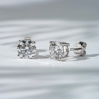 10 Ayar Altın Pırlanta Küpe Çivileri 0.5ct 1ct Yuvarlak Laboratuvarda Yetiştirilmiş Pırlanta HPHT CVD DEF-VS Mücevherat IGI Sertifikalı Altın Pırlanta Küpe