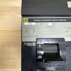 Nuevo Interruptor de Circuito Original SQD LA36350 <span class=keywords><strong>LA</strong></span> I-LINE de 3 Polos, 250-480v, Etiqueta Gris, Disponible en Stock - Product Image 3