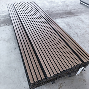 Revestimiento Exterior de WPC Resistente al Viento, Panel Impermeable que No se Decolora para Jardín de Villa junto al Mar - Product Image 3