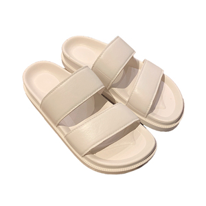 XIXITIAO Barato casual verano hombres bonitas mujeres zapatillas de moda hechas en China sandalias diapositivas mujeres Zapatillas de casa planas para hombres