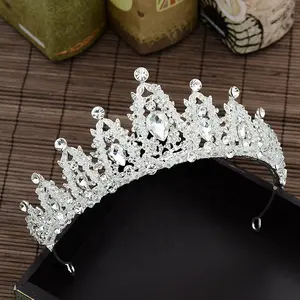 Corona de Perlas de Cristal Hecha a Mano para Novia, Accesorios para Vestido de Novia, Diadema Coreana al por Mayor - Product Image 1