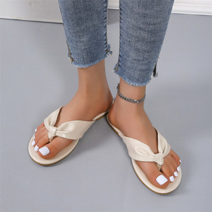 Tongs de plage pour filles de grande taille Sandales à lanières en cuir PU pour femmes Tongs - Product Image 2