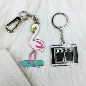 Tùy chỉnh kim loại Keychain Mặt dây chuyền không sợ hãi hợp đồng nắm tay trò chơi 3D Thiết kế trọng lượng nhẹ cổ điển Keychain Quà Tặng Mới đến thời trang - Product Image 1