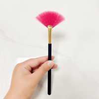 Rozen Groothandel Zachte Single Fan Multi-Use Masker Zuur Applicator Make-Up Brush Voor Glycolschil Masques Chemische Schil Borstel