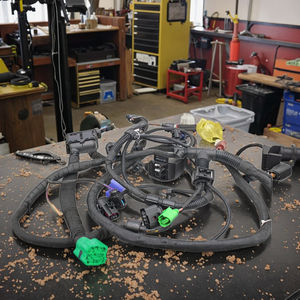 カスタマイズ可能なフルエンジン配線用ハーネスキット自動車用PVC断熱オス/メスプラスチックコネクタ工場から直接 - Product Image 5