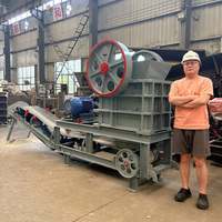 Concasseur à mâchoires portable Pe200*300 avec bande transporteuse, concasseur de pierres diesel, concasseur de roche de carrière, prix