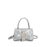 Sac à bandoulière pour femmes tendance à la mode avec boucle tendance 2026, sac à bandoulière pour femmes