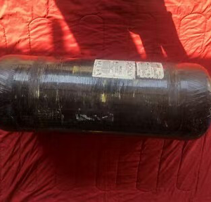 Hafif Karbon Fiber Tip 4 66L Kapasiteli HDPE İç Kaplamalı <span class=keywords><strong>CNG</strong></span> Tüpü - Product Image 4