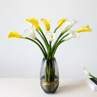 Haute qualité Mini Calla Lily fleur artificielle PU matériel pour la décoration de la maison et les mariages