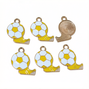 10 piezas 23x20mm Dijes colgantes de botas de fútbol esmaltadas deportivas de aleación metálica, accesorios para fabricación de joyas DIY - Product Image 5