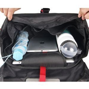 Bolsos cruzados de nailon impermeables deportivos de moda para hombre con logotipo personalizado de verano - Product Image 2