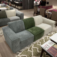 Canapé modulaire moderne personnalisable en velours côtelé moelleux pour salon, sectionnel carré disponible en plusieurs couleurs pour hôtels