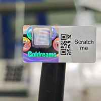 Autocollant adhésif personnalisé holographique avec numéro de série et code QR, à gratter, résistant à l'eau, anti-contrefaçon, carré, pour soins personnels