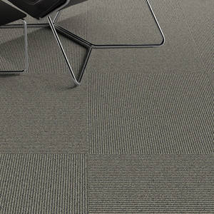 Dalles de moquette modulaires pour sols commerciaux, design carré, système d'absorption acoustique pour les espaces de travail - Product Image 2