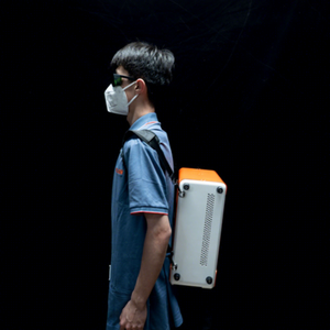 Nettoyeur laser à fibre portable haute puissance 100W pour l'élimination de la <span class=keywords><strong>rouille</strong></span> lourde, de la graisse et de l'oxyde sur l'acier, l'aluminium, le bois et les carrosseries de voitures - Product Image 1