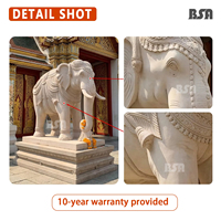 Sculpture d'éléphant thaïlandais sur pied en marbre sculpté à la main, statue d'éléphant pour la décoration d'entrée de temple extérieur