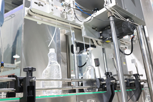 Đầy đủ tự động kích hoạt Phun sạch chai chất tẩy rửa chai chất lỏng phun Mũ niêm phong máy - Product Image 4