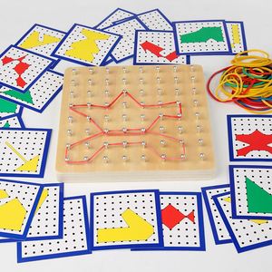 Cartes de modèles éducatifs, élastiques, planches géométriques en bois, jouets Montessori en bois - Product Image 1