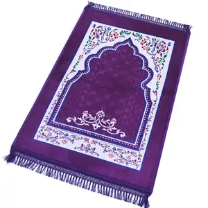 Wholesale Soft prayer mat carpet extra padding Anti slip Muslim Arabic Islamic prayer rug
