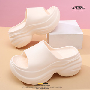 Sandales compensées pour femmes en EVA à bout ouvert, antidérapantes, pour l'été et l'extérieur - Product Image 1