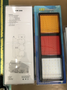 Xe tải nặng dẫn đuôi ánh sáng hai màu sắc kết hợp dẫn phía sau ánh sáng chỉ số đèn 12-28V KW-202 màu đỏ và màu vàng gói vỉ - Product Image 5