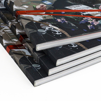Bande dessinée à couverture souple avec reliure parfaite personnalisée, roman graphique pour adultes en couleur, impression de couverture avec estampage à chaud